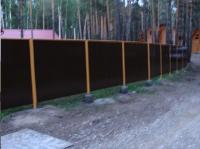 Забор из профнастила с двусторонней покраской