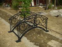 Большой кованый мостик